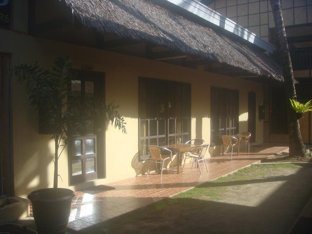 Eclipse Resort Manoc-Manoc Exterior photo