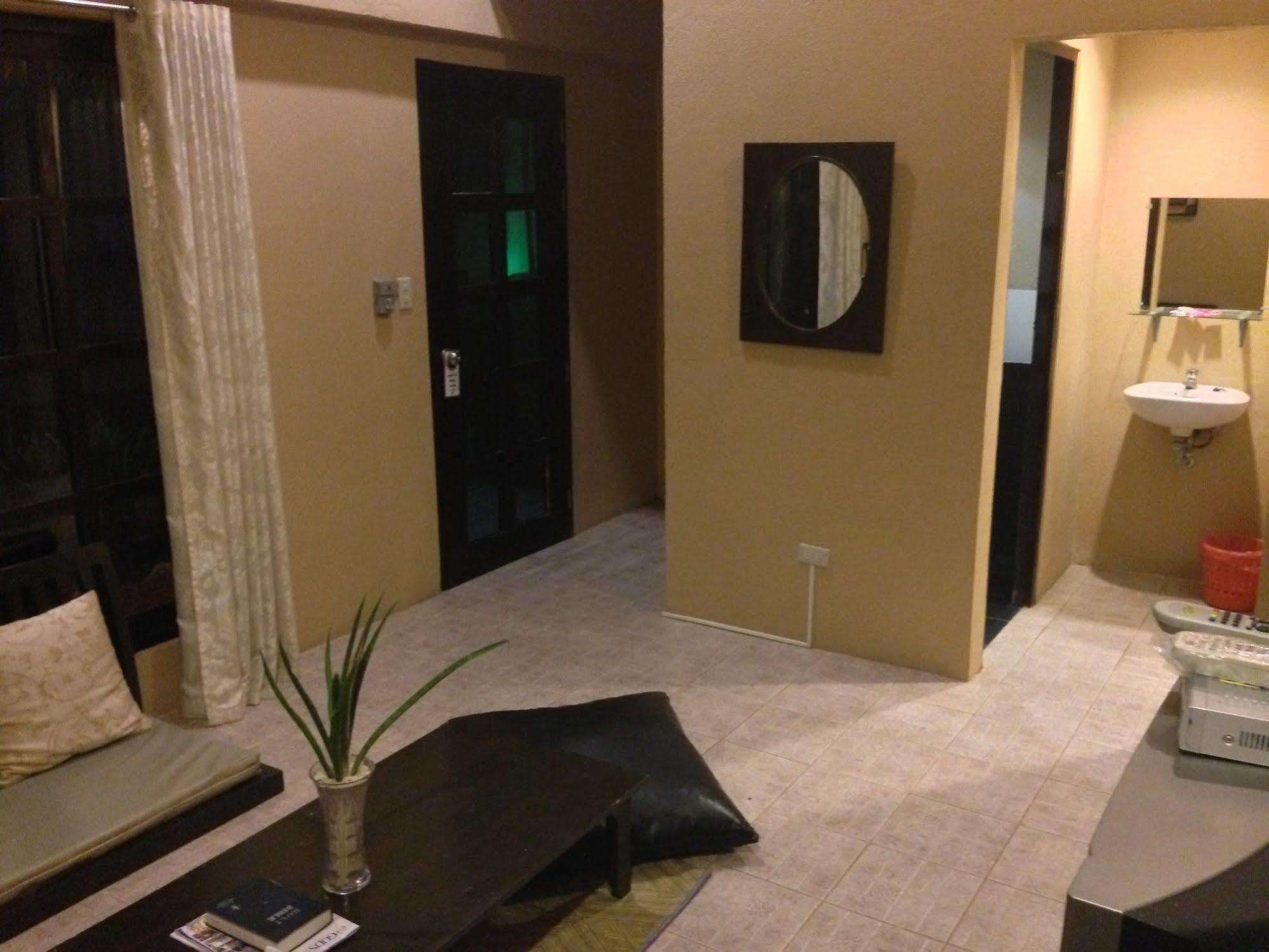 Eclipse Resort Manoc-Manoc Exterior photo